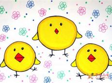 儿童画三只小鸡，动物类油画棒作品