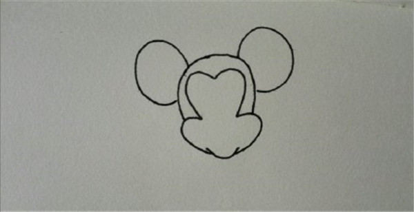 可爱米老鼠的简笔画