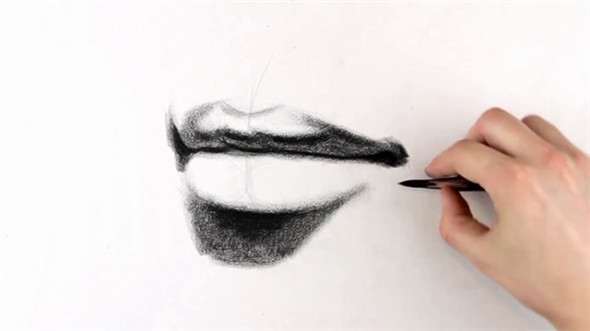 素描教程：素描人物嘴部的具体画法步骤