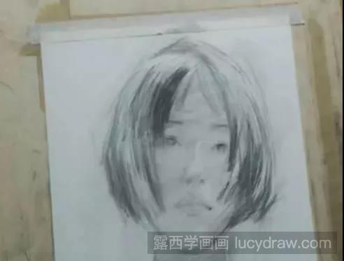 素描教程：阳光美女的素描画法