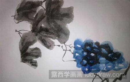 国画教程：怎样画一串紫葡萄