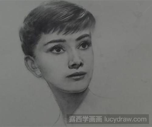 奥黛丽赫本素描教程