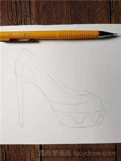 彩铅画教程：教你画高跟鞋与女孩