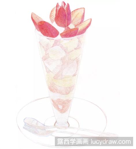 彩铅画美食：草莓冰淇淋的画法