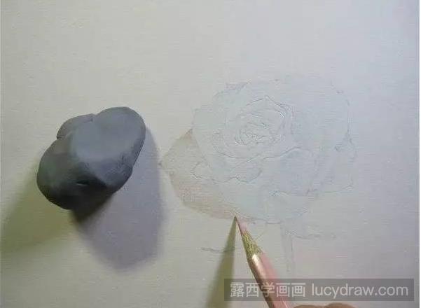 如何用彩铅笔画出美丽的玫瑰花？彩铅画教程分享