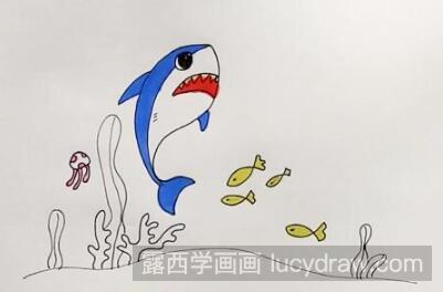 画鲨鱼的简笔画步骤是什么？鱼类的简笔画怎么画? 