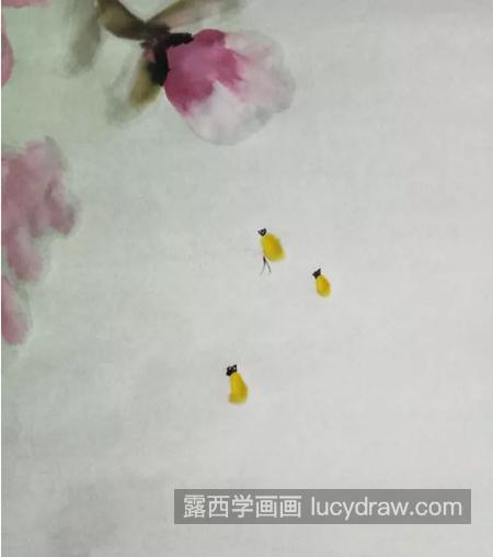 牡丹和蜜蜂的画法是什么？教你画一幅花开富贵