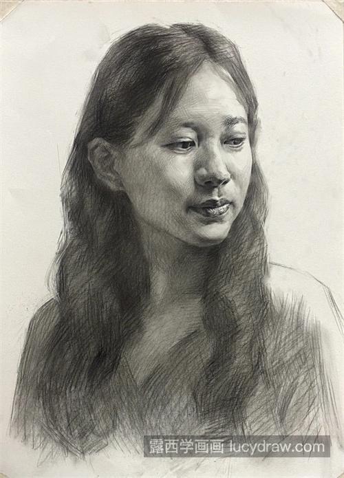 素描人物不同角度的分析 不同角度素描女性教程