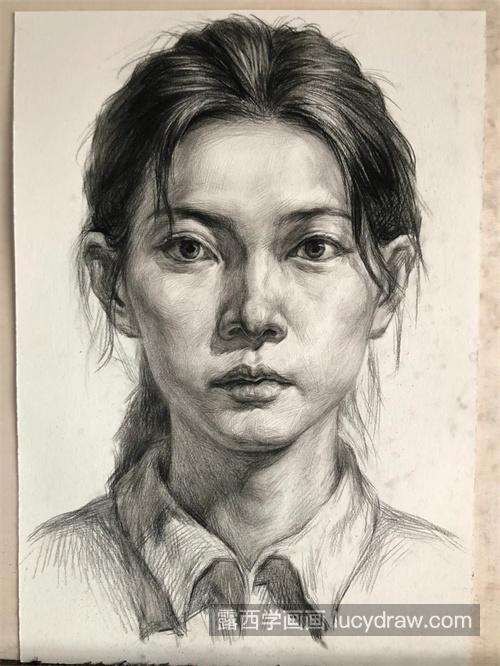 素描人物不同角度的分析 不同角度素描女性教程