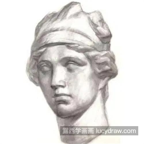 素描女性面部所需要注意的细节 素描女性要注意什么