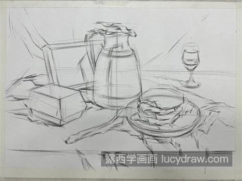 素描静物中不锈钢材质怎么处理 素描不锈钢材质怎么画