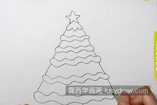 彩色圣诞树简笔画带步骤怎么画 简单又好看圣诞树简笔画教程